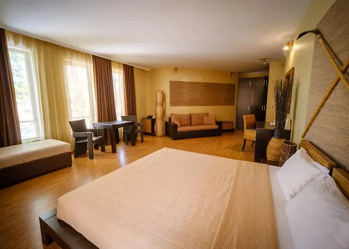 Family Classic 瓦爾納