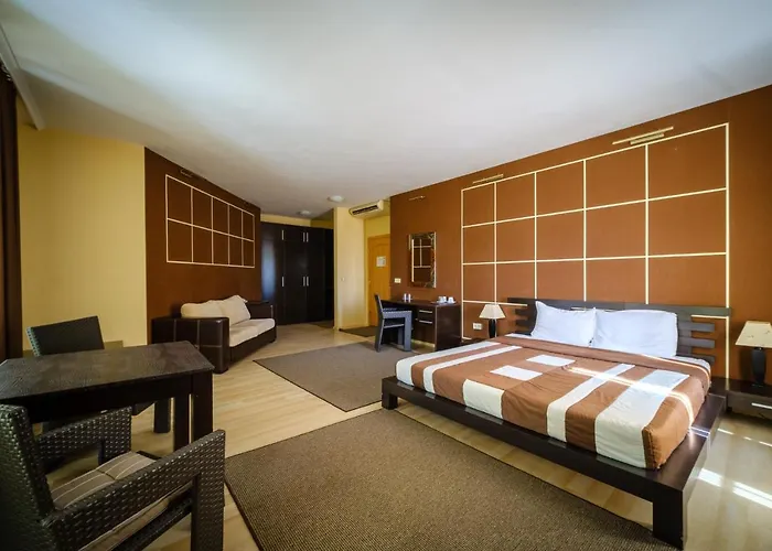 Family Classic 瓦爾納