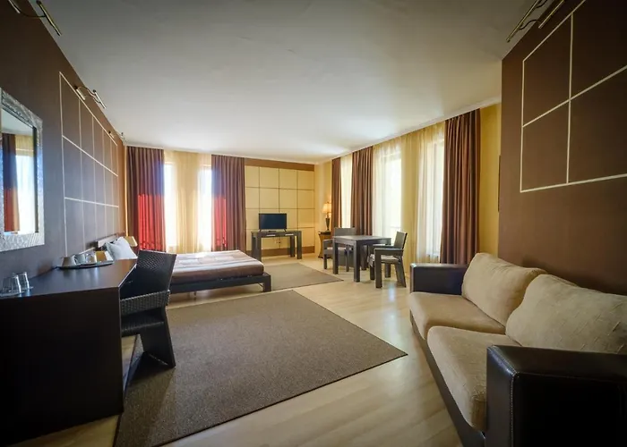 酒店 Family Classic 瓦爾納