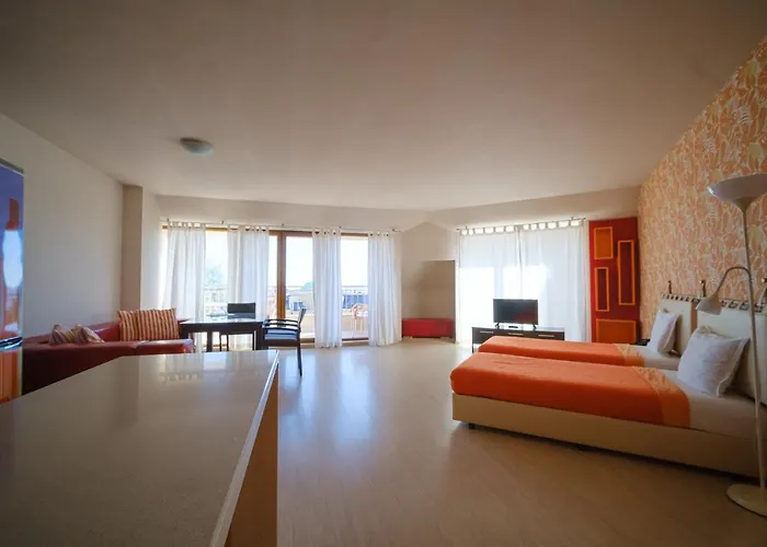 Family Classic Ξενοδοχείο Βάρνα